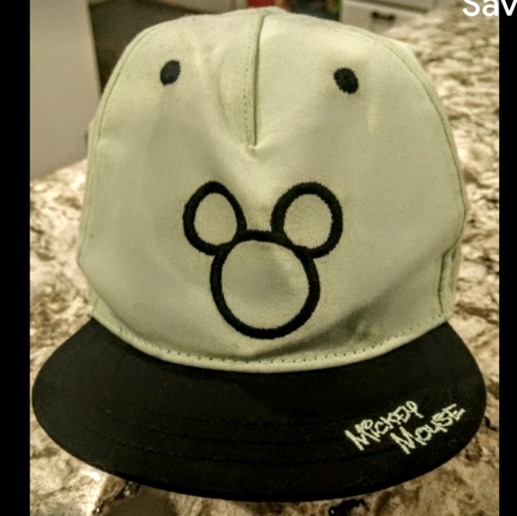 h&m mickey hat